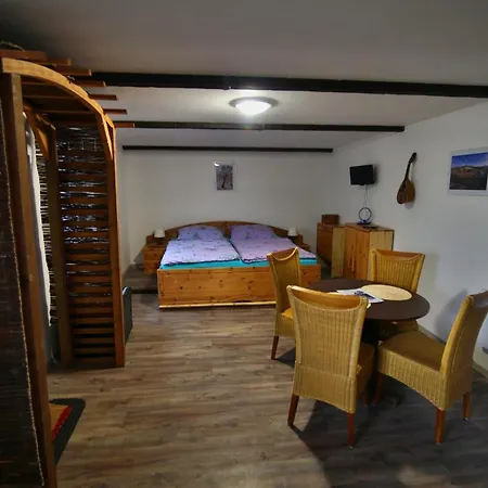 Relax Pohoda House بيت للعطل